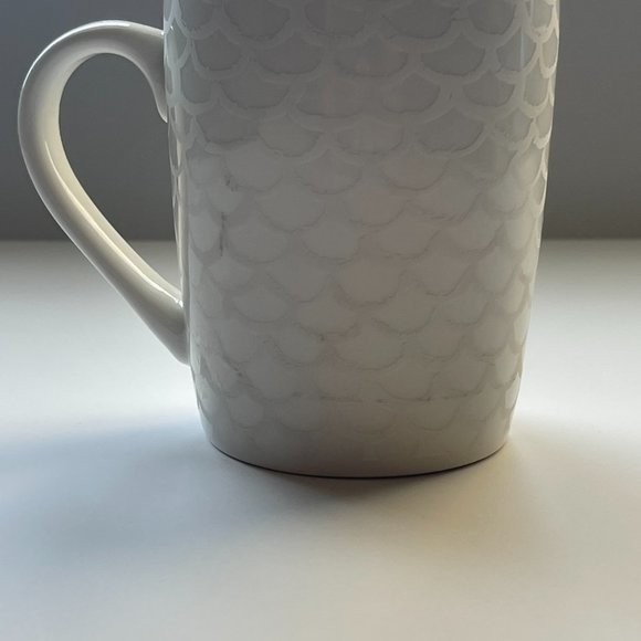 STARBUCKS COFFEE CO TEA MUG CUP 2020 BLACK AND WHITE MERMAID SCALES 10 OZ. - Picture 2 of 4